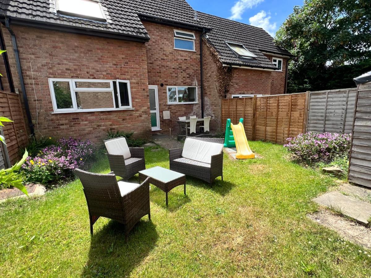 Villa Modern House In The Heart Of The Lutterworth Extérieur photo